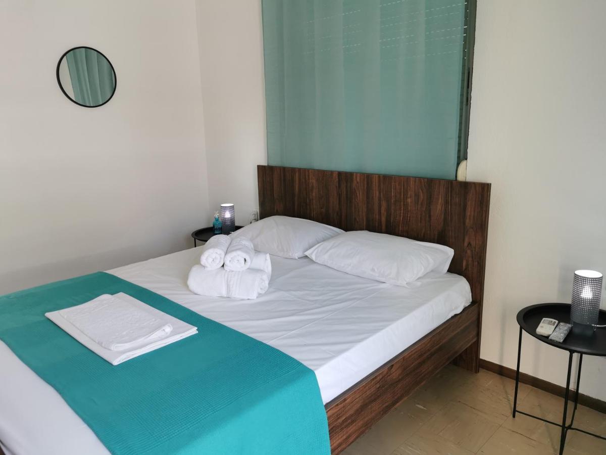 La Familia Apartments Olympiakí Aktí Dış mekan fotoğraf