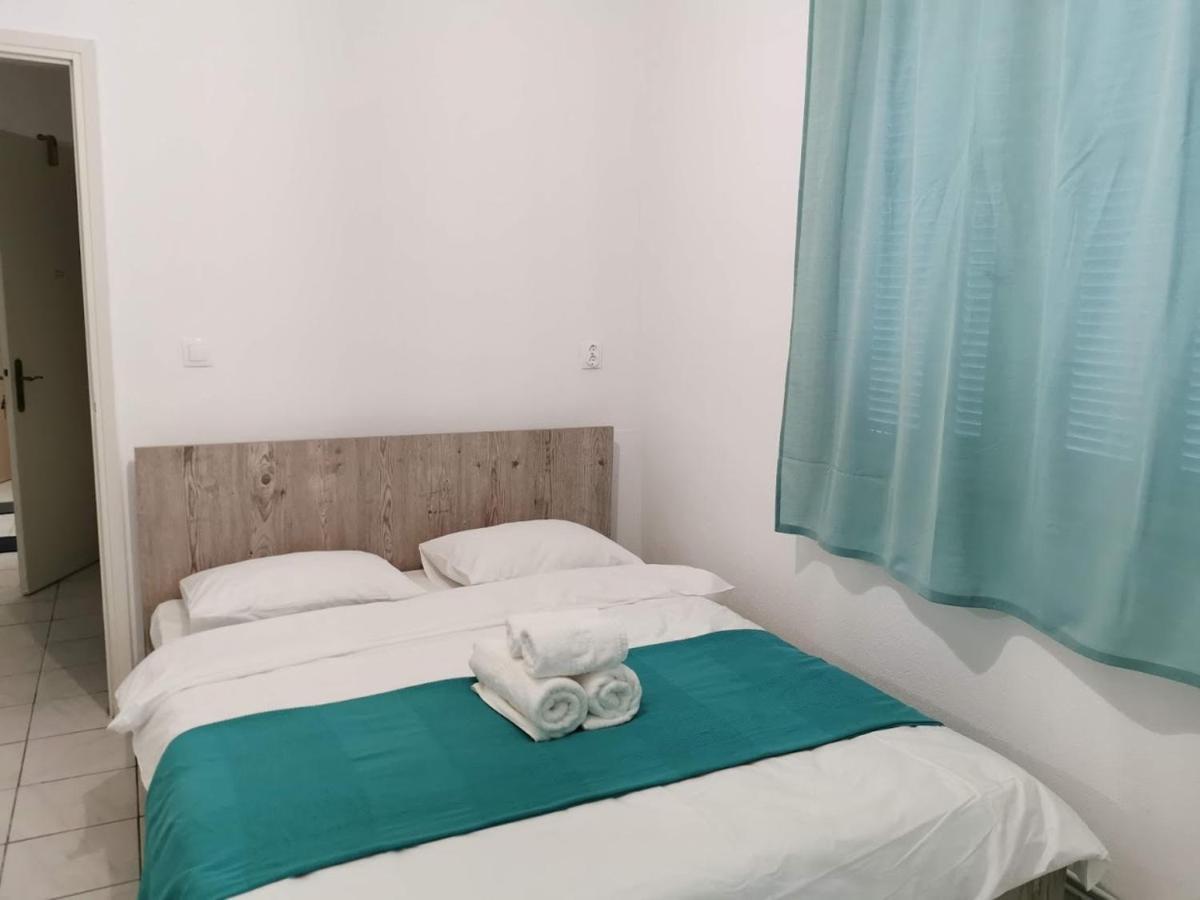 La Familia Apartments Olympiakí Aktí Dış mekan fotoğraf