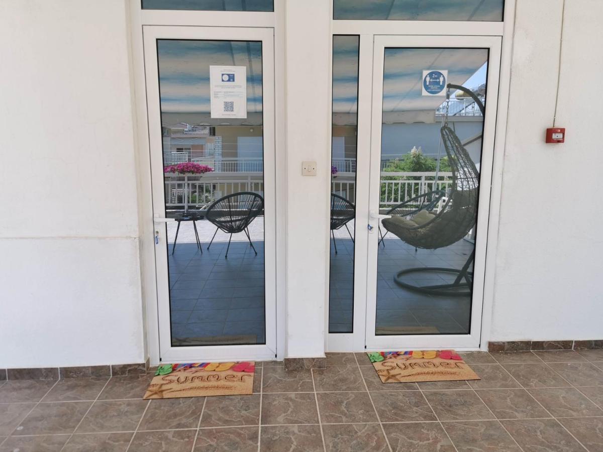 La Familia Apartments Olympiakí Aktí Dış mekan fotoğraf