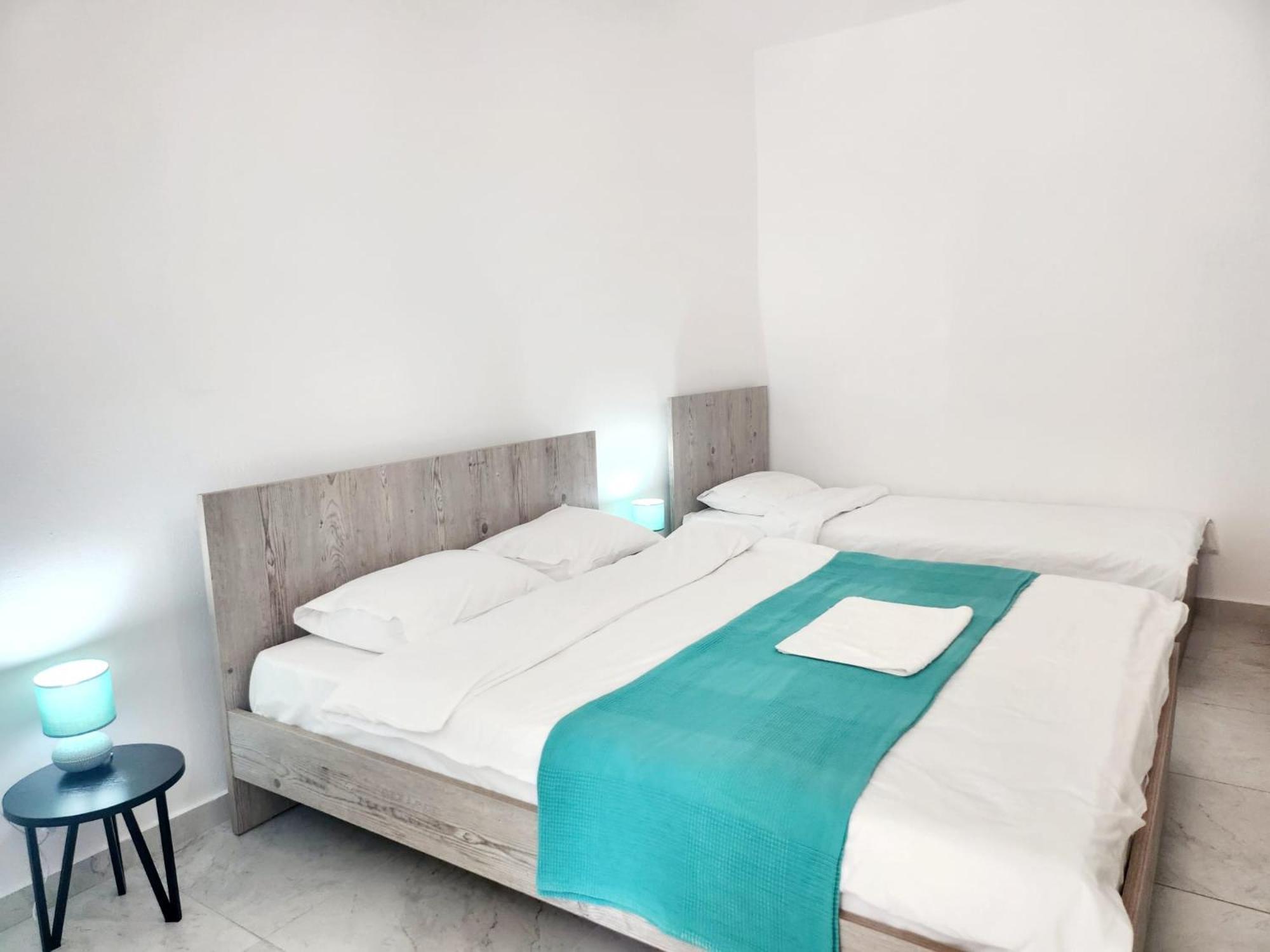 La Familia Apartments Olympiakí Aktí Dış mekan fotoğraf